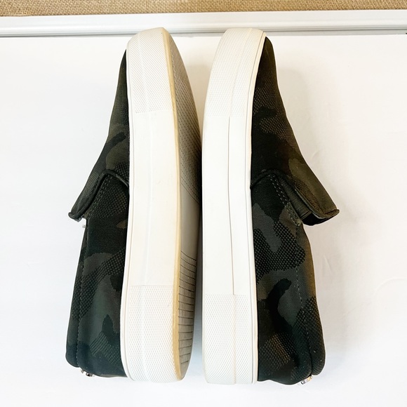 Steve Madden GILLS PLATFORM SLIP-ON SNEAKER Camouflage Size 8.5 - Picture 6 of 10
